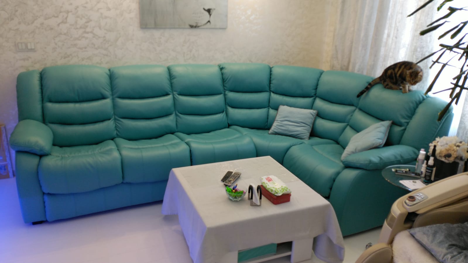 Перетяжка дивана на дому. Петровск-Забайкальский