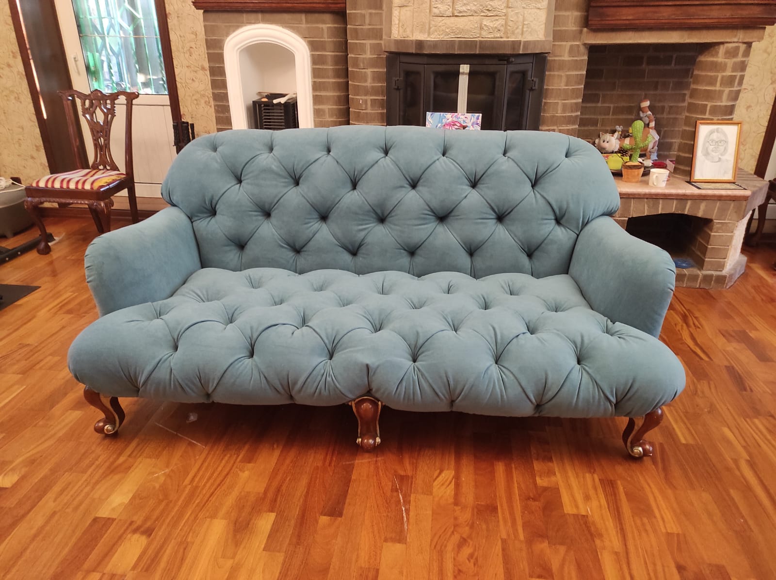 Обивка дивана. Петровск-Забайкальский