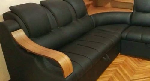Перетяжка кожаного дивана. Петровск-Забайкальский